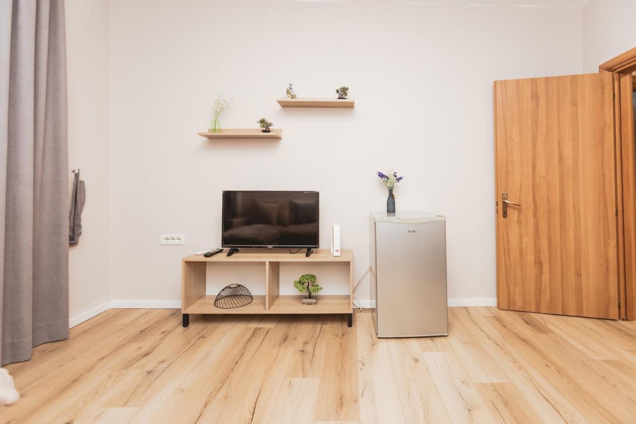 New Apartment At New Bazaar - Tirana City Center Luaran gambar