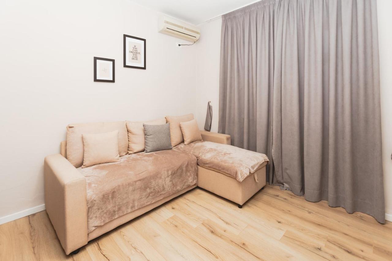 New Apartment At New Bazaar - Tirana City Center Luaran gambar